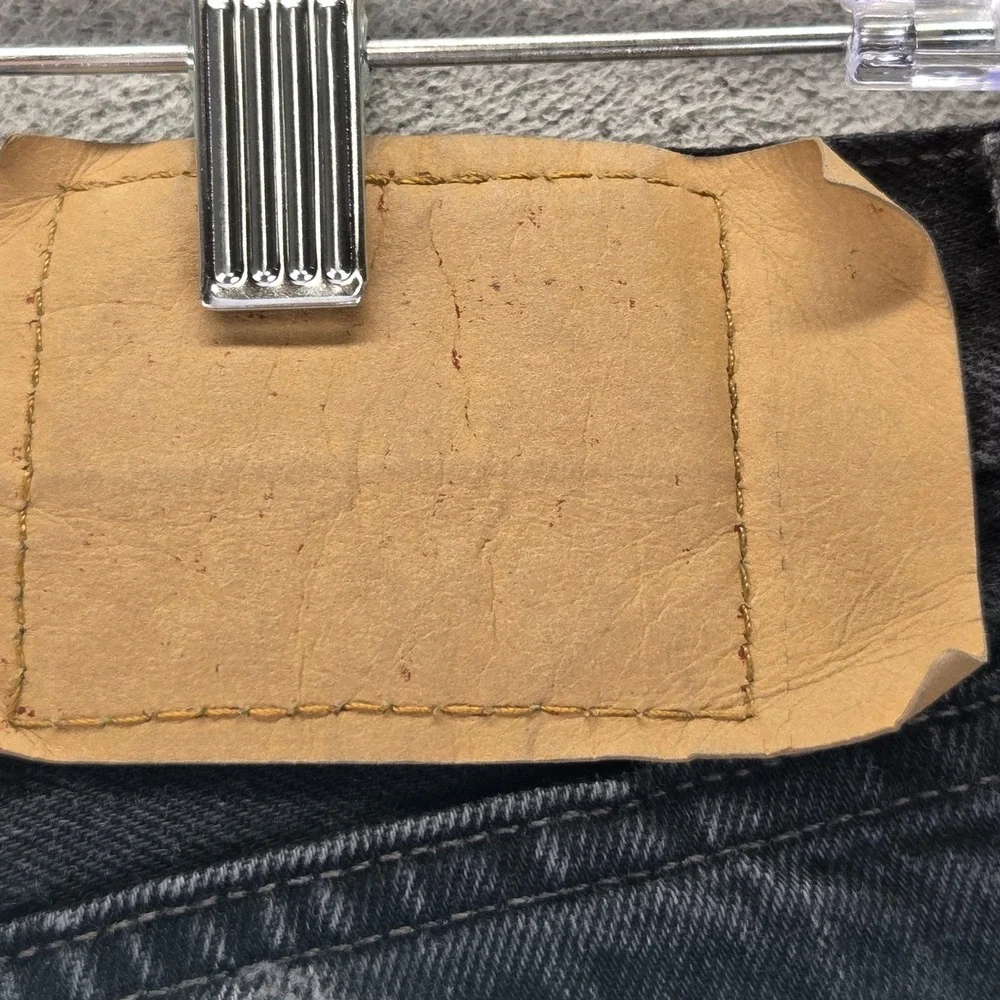 Levis 11854 important